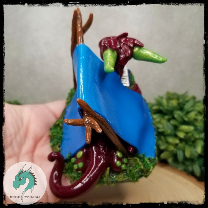 Keirnica - Original Hand Sculpted Dragon With Tent