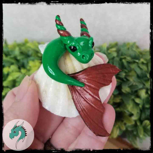 Erensig - Original Hand Sculpted Baby Sea Dragon with Shell