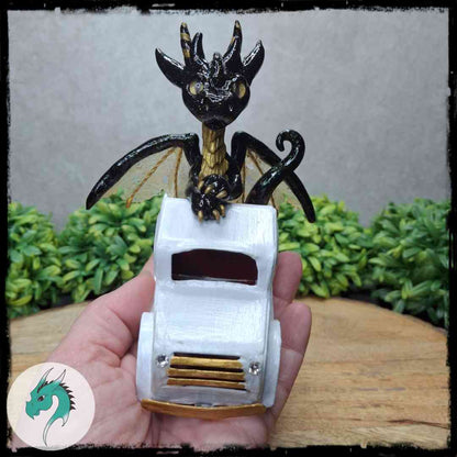 Eksiset - Original Hand Sculpted Dragon In Truck