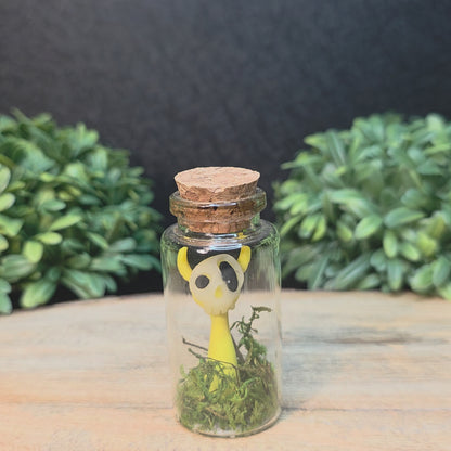 Skullee-Wagz™ #248 ~ Skull Face Glows In Dark