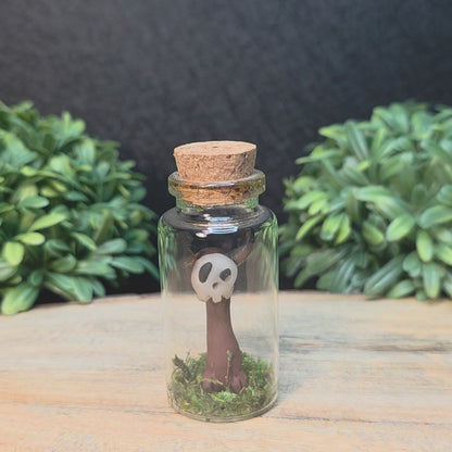 Skullee-Wagz™ #94 ~ Skull Face Glows In Dark