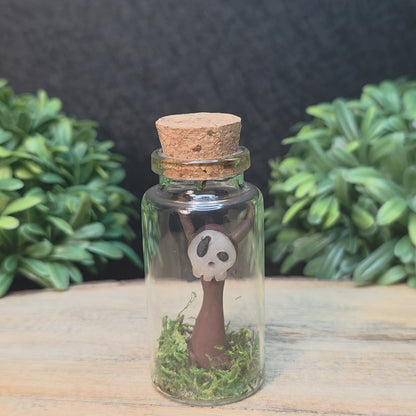 Skullee-Wagz™ #63 ~ Skull Face Glows In Dark