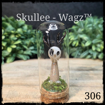 Skullee-Wagz™ #306 ~ Skull Face Glows In Dark