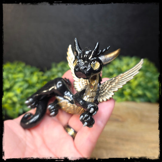 Favon - Original Hand Sculpted Dragon