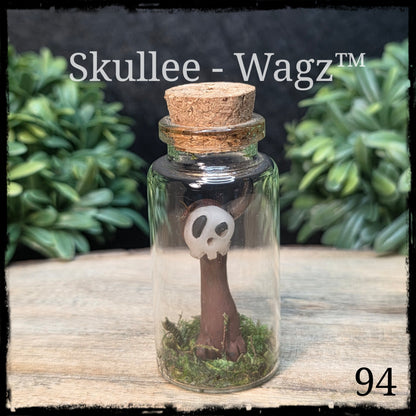 Skullee-Wagz™ #94 ~ Skull Face Glows In Dark