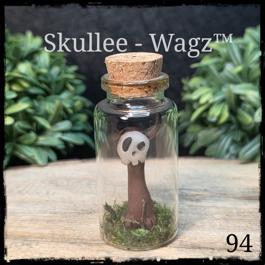 Skullee-Wagz™ #94 ~ Skull Face Glows In Dark