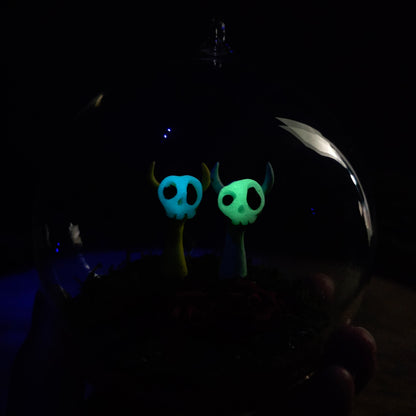Skullee-Wag faces glowing in dark