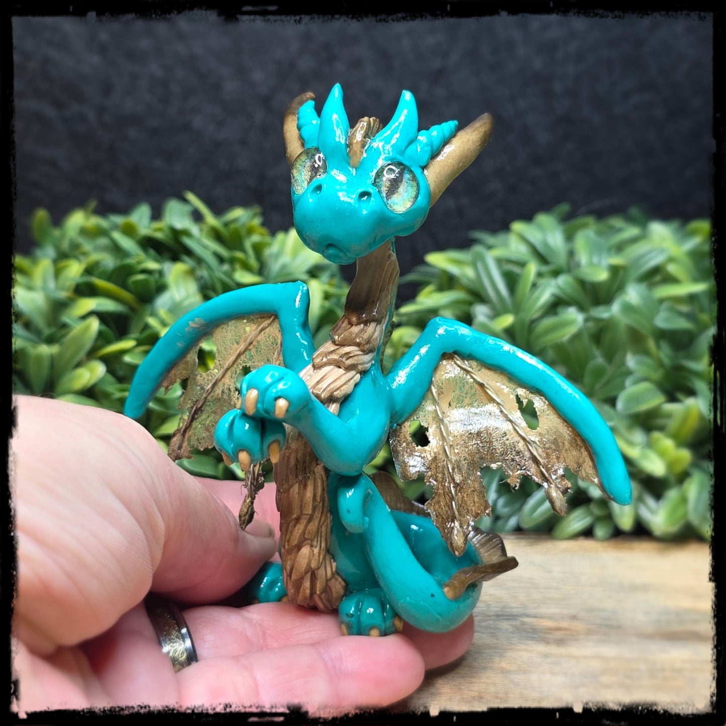 Vetroni - Original Hand Sculpted Dragon