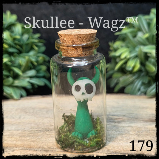 Skullee-Wagz™ #179 ~ Skull Face Glows In Dark